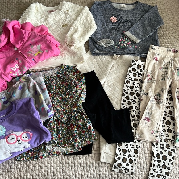 Girl’s 3T set of 10 items. - Picture 1 of 1